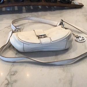 Purse cross body